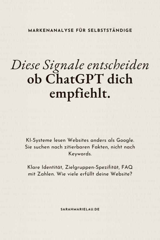 Notizbuch mit Stift, Text: SEO bringt dich auf Google. GEO bringt dich in KI-Antworten.